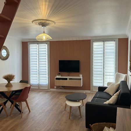 Duplex Climatise Proche Port Toulon Apartment Exterior photo